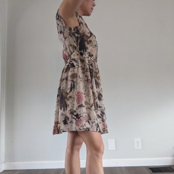Flirty Floral Dress. (Just Jeans, size S) - Picture 2 of 5